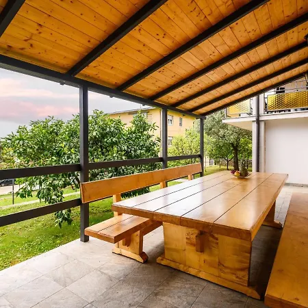 Lejlighed Vilma Lovran